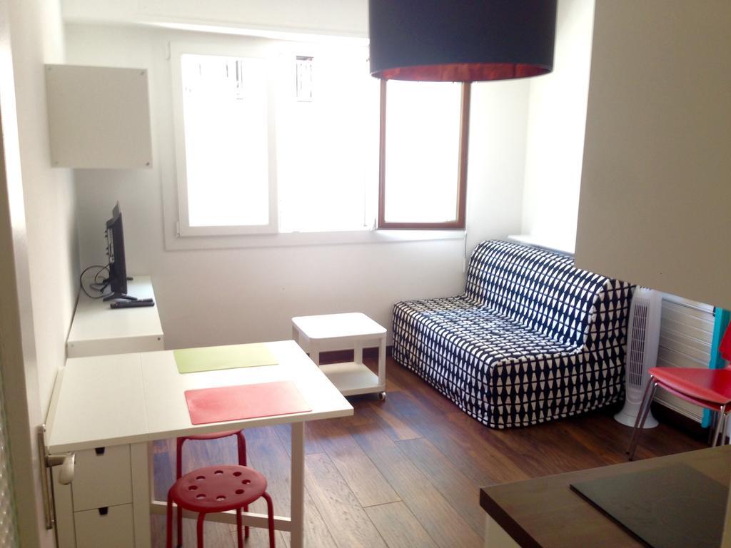 Studio La Reine Astrid 昂蒂布 外观 照片